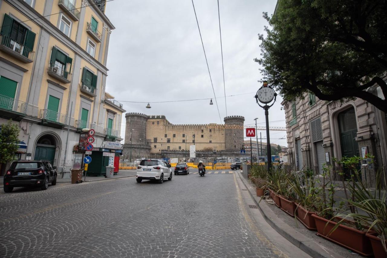 Doria Suites Napoli エクステリア 写真