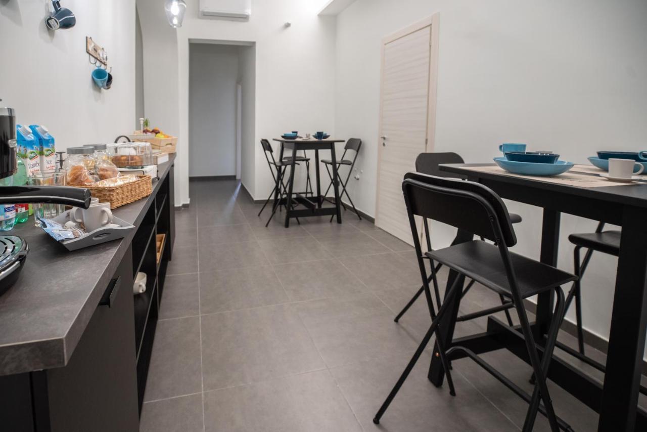 Doria Suites Napoli エクステリア 写真
