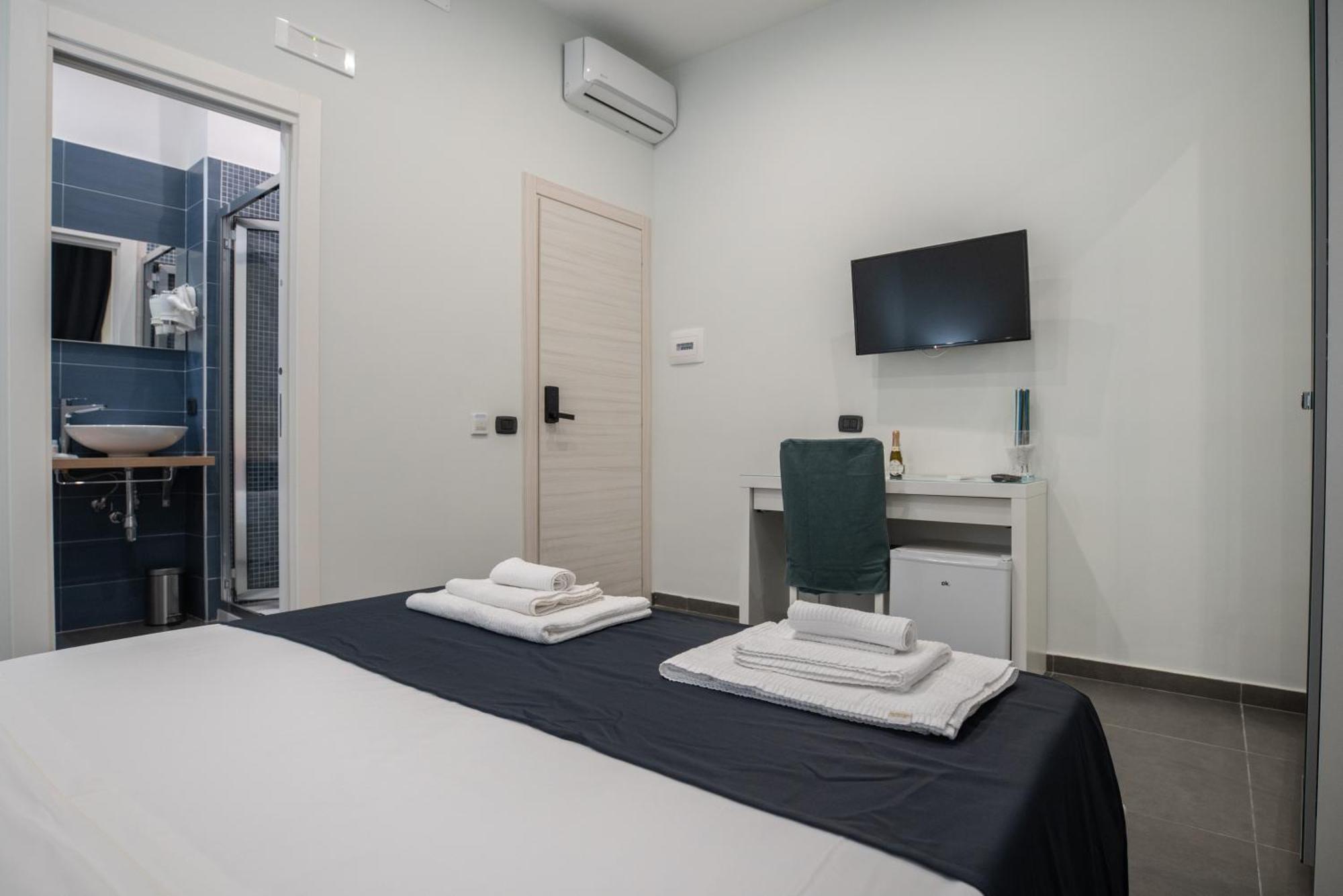 Doria Suites Napoli エクステリア 写真