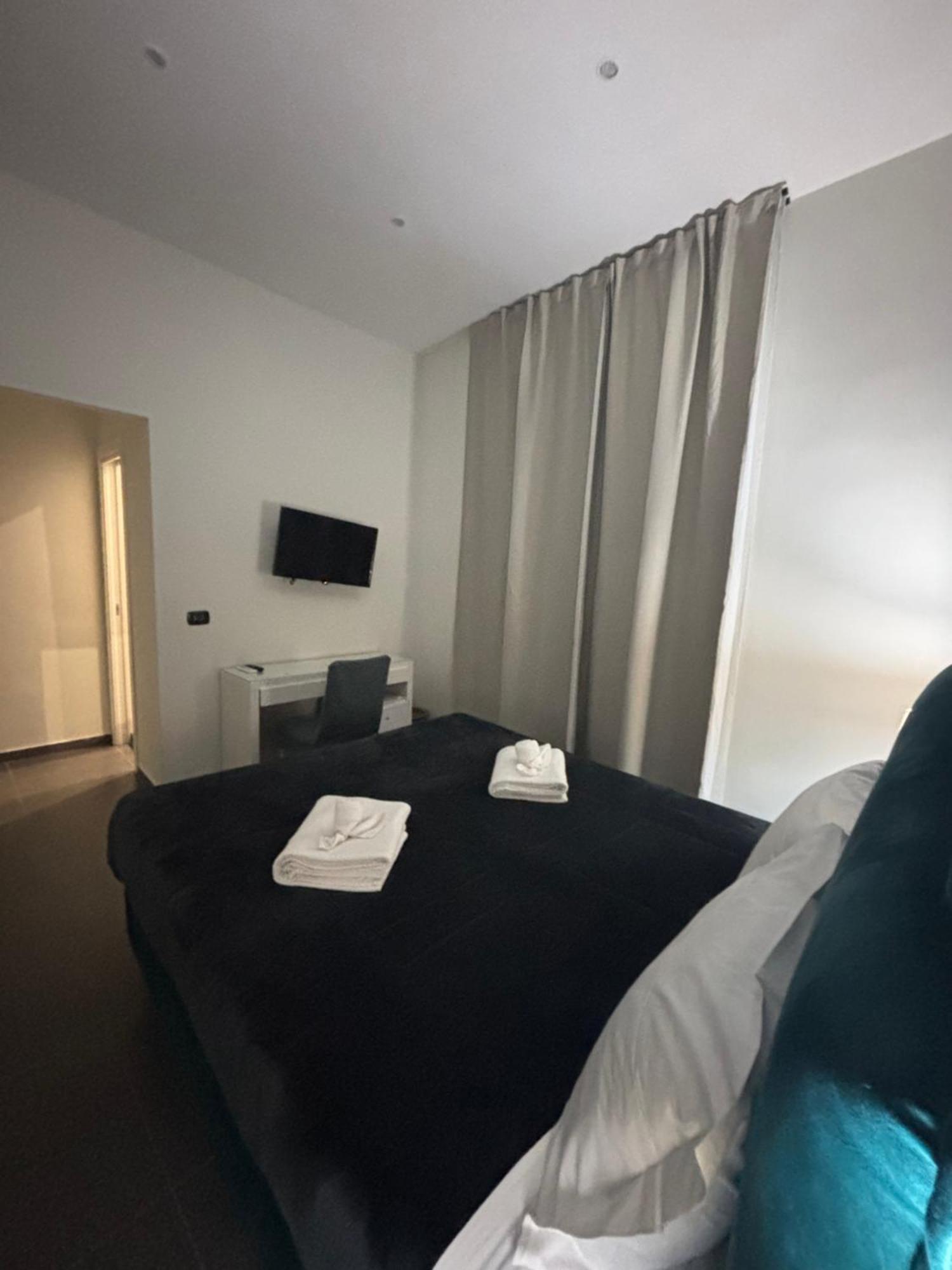 Doria Suites Napoli エクステリア 写真